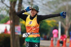 BIB: 1952, 423
                            <button type="button" onclick="openModal(9892679)" class="btn btn-primary btn-sm float-right btn-popup" data-toggle="modal" data-target=".modal-high-quality">
                        <i class="fas fa-shopping-cart"></i> Add to Cart
                    </button>
                                            <button type="button" onclick="isThisMe(9892679, true)" class="btn btn-success btn-sm float-right btn-popup btn-isme hidden" data-toggle="tooltip" data-placement="bottom" title="นี่คือรูปของคุณใช่ไหม คลิกที่นี่เพื่อเอาเข้าอัลบั้ม">
                        <i class="fas fa-plus"></i> Add to album
                    </button>
                    <button type="button" onclick="isThisMe(9892679, false)" class="btn btn-warning btn-sm float-right btn-popup btn-isnotme hidden">
                        <i class="fas fa-ban"></i> Remove from album
                    </button>